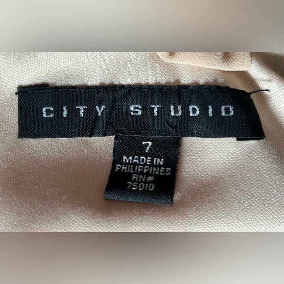 City Studio Beaded Midi Dress - 7 - Cream - Used - Picture 3 of 8